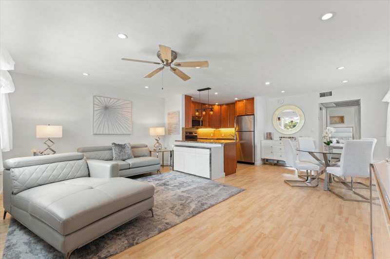 334 Tuscany F, Delray Beach FL 33446