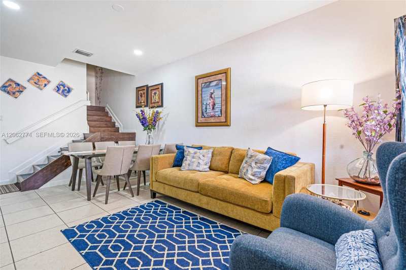 343 NE 37th Ter, Homestead FL 33033
