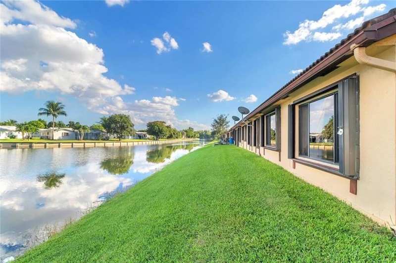 7212 PRIMROSE Lane # 7212, Tamarac FL 33321