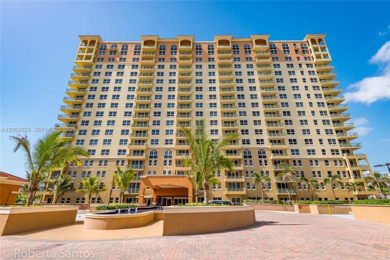 2080 S Ocean Dr # 804, Hallandale Beach FL 33009