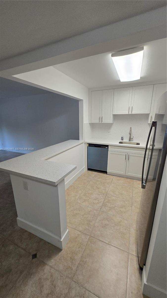 255 S Cypress Rd # 307, Pompano Beach FL 33060