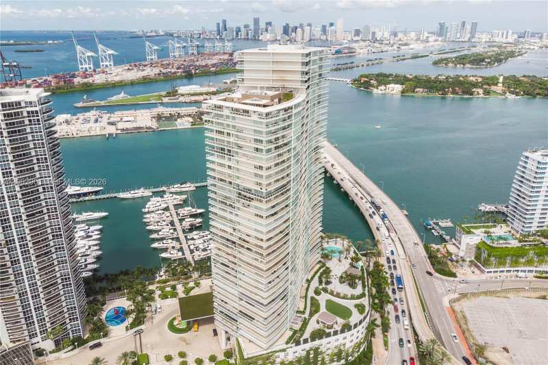450 Alton Rd # 1906, Miami Beach FL 33139