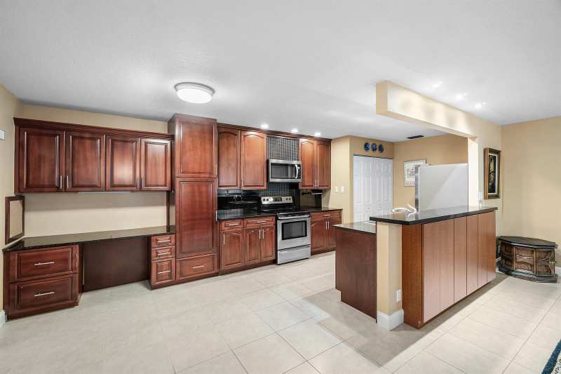 14595 LUCY Drive, Delray Beach FL 33484