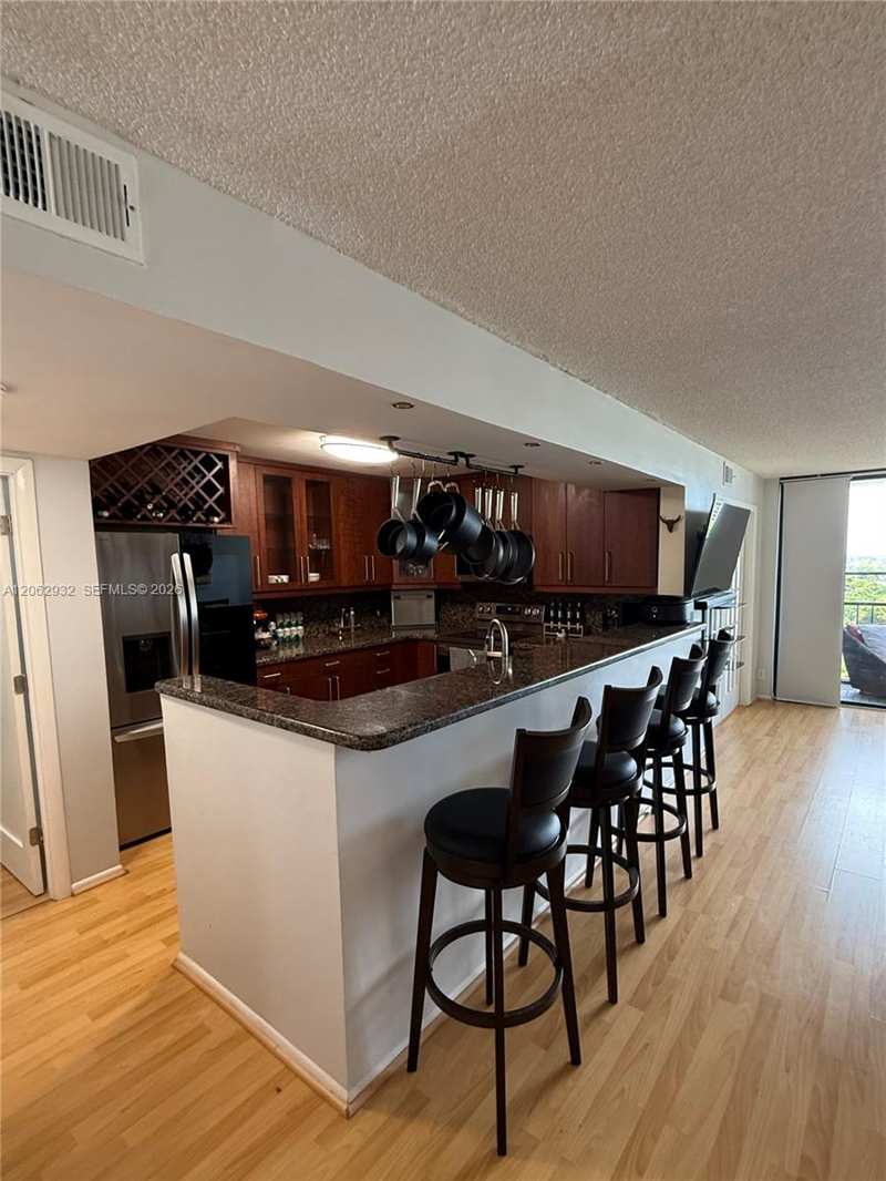 200 Leslie Dr # 1029, Hallandale Beach FL 33009