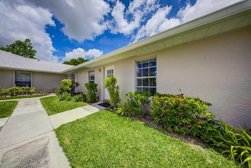 546 Covered Bridge Boulevard # A, Lake Worth FL 33467