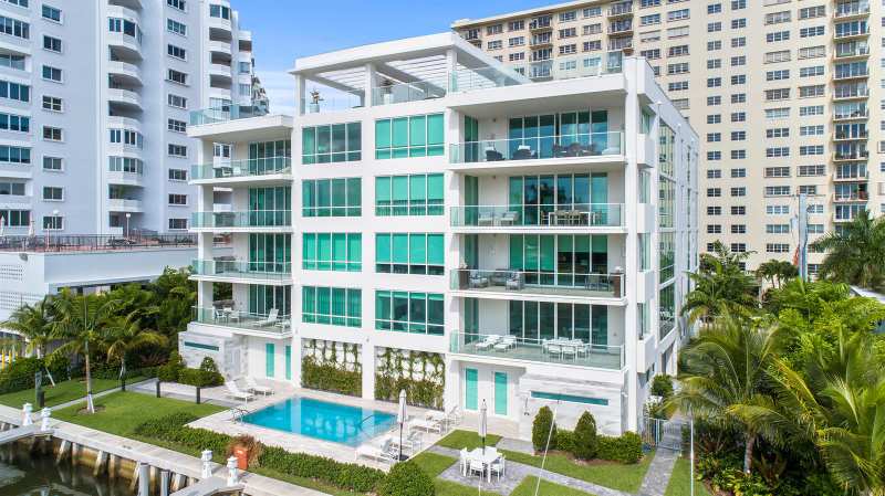 353 SUNSET Drive # 202, Fort Lauderdale FL 33301