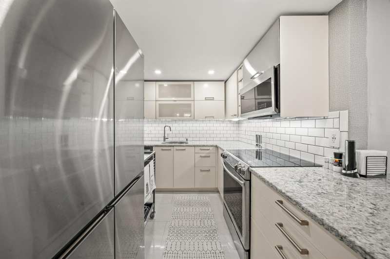 336 Golfview Road # 614, North Palm Beach FL 33408
