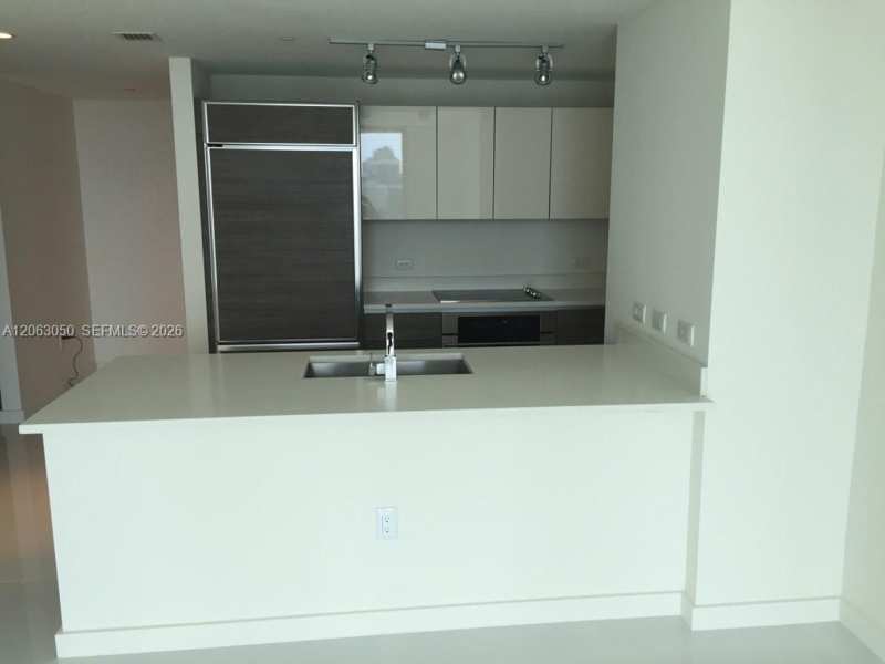 1100 S MIAMI AV # 3902, Miami FL 33130