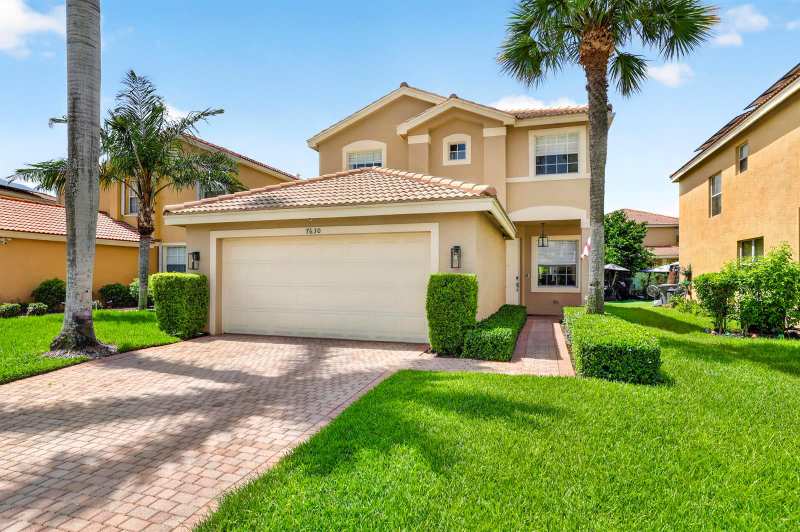 7630 Topiary Avenue, Boynton Beach FL 33437