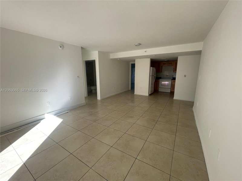 6315 SW 8th St # 201, Miami FL 33144