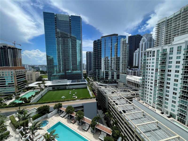 1300 Brickell Bay Dr # 2010, Miami FL 33131