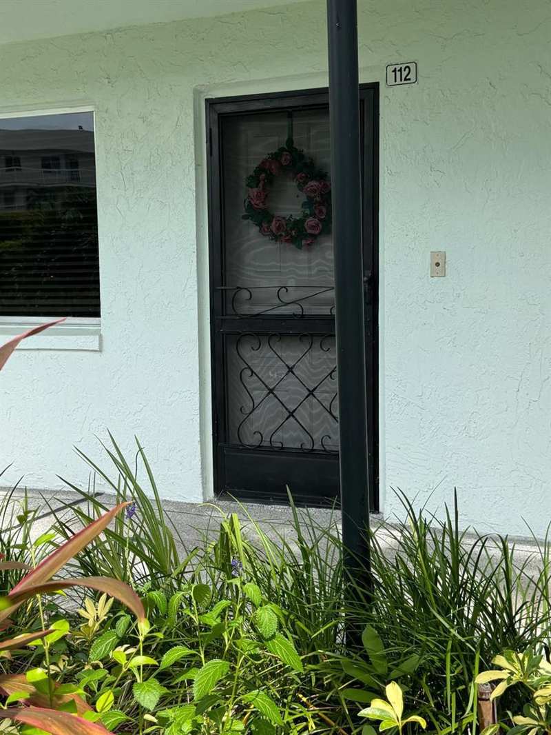 6698 10th Avenue N # 112, Lake Worth FL 33467