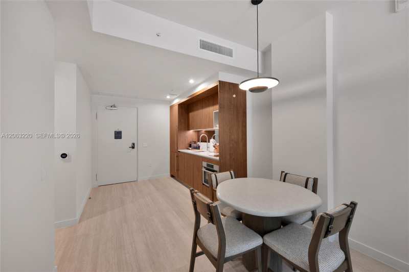 1611 SW 2nd Ave # 414, Miami FL 33129