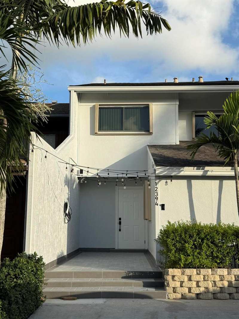 12394 Westhampton Circle, Wellington FL 33414