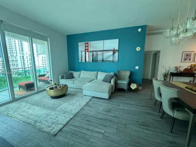 951 Brickell Ave # 910, Miami FL 33131