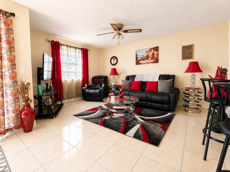 1239 SW 46th Ave # 904, Pompano Beach FL 33069