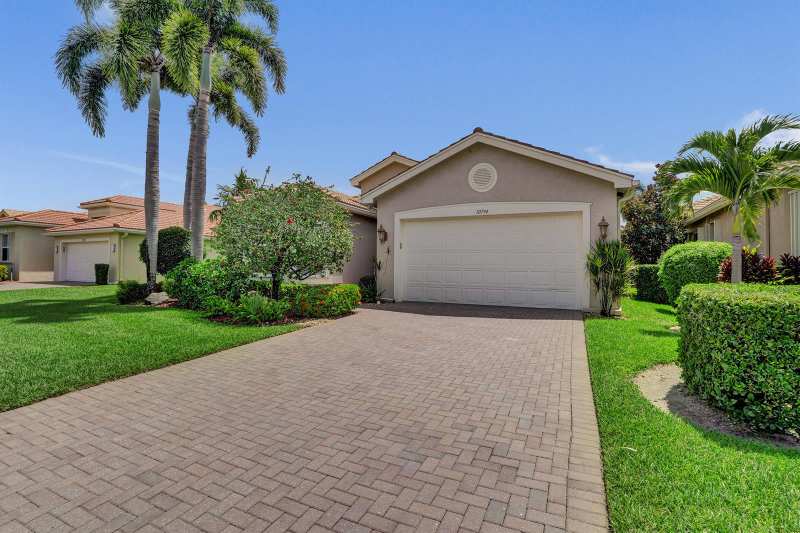10794 REDLAKE Isle, Boynton Beach FL 33473