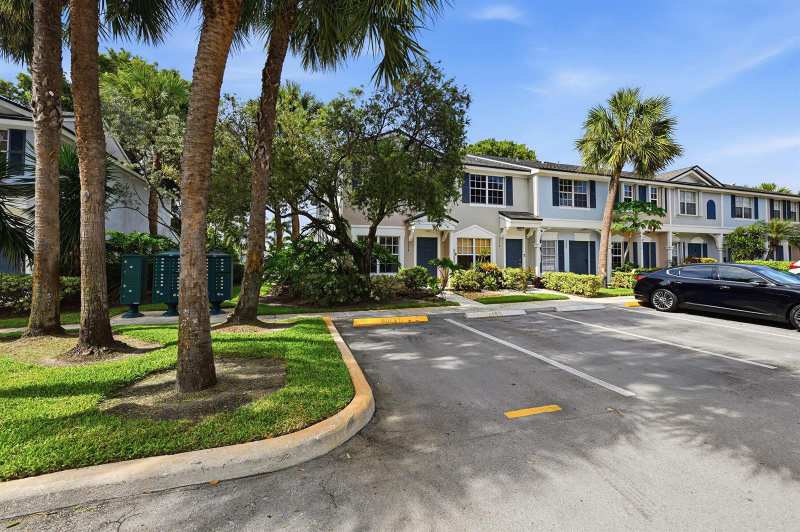 5372 Jubilee Way, Margate FL 33063