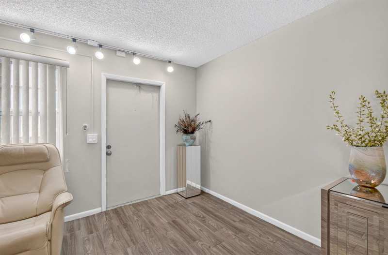 3030 Wolverton B, Boca Raton FL 33434
