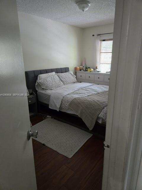 3320 Simms # 11F, Hollywood FL 33021