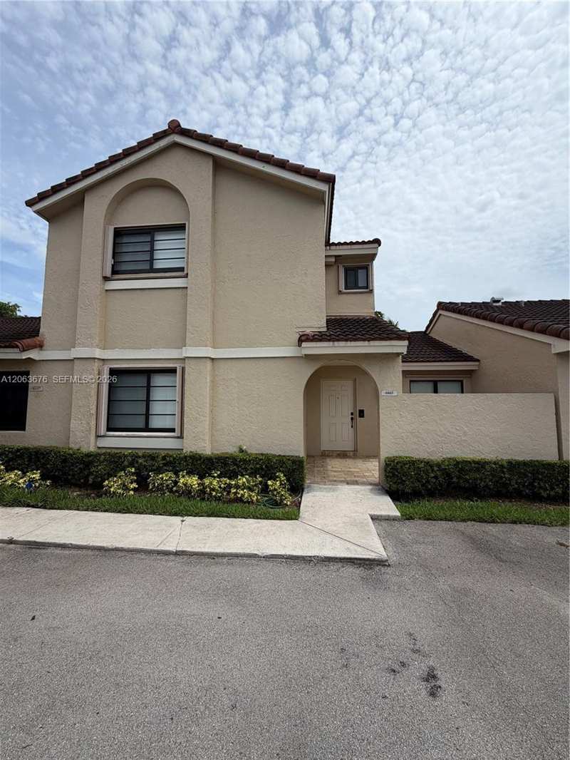 6445 NW 171st St, Hialeah FL 33015