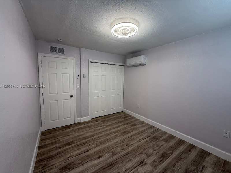 4000 NW 195th St # 1, Miami Gardens FL 33055
