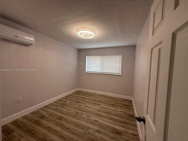 4000 NW 195th St # 1, Miami Gardens FL 33055