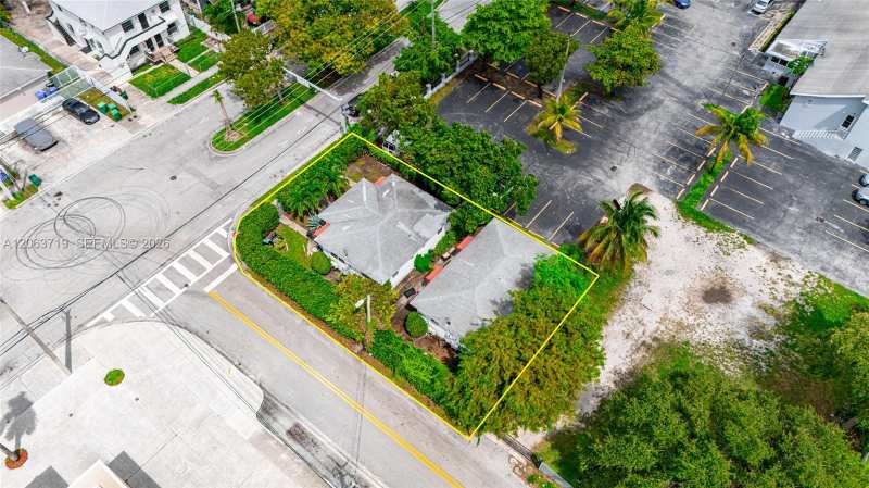 150 NE 59th St, Miami FL 33137
