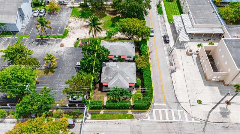 150 NE 59th St, Miami FL 33137