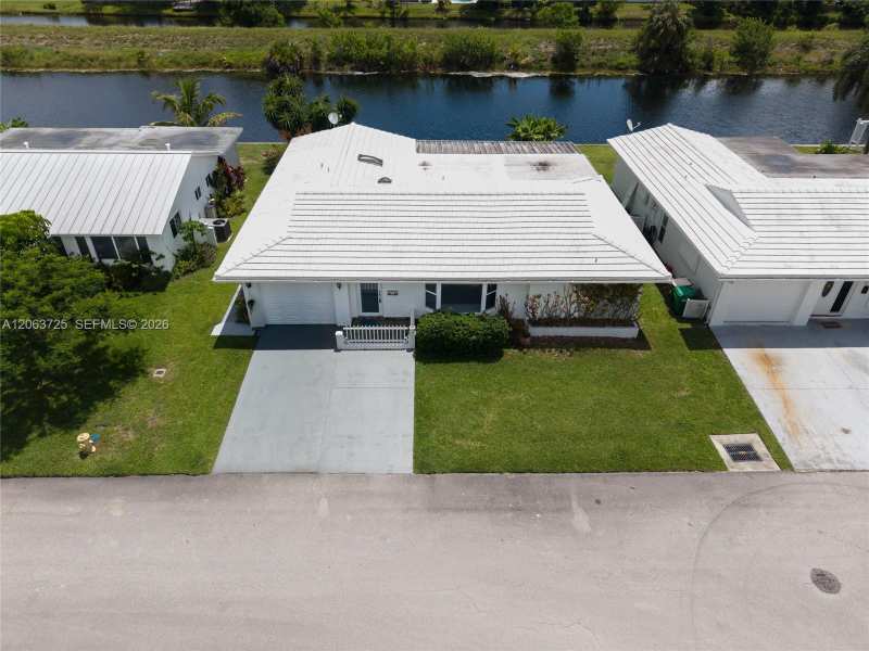 7100 NW 66th Ter, Tamarac FL 33321