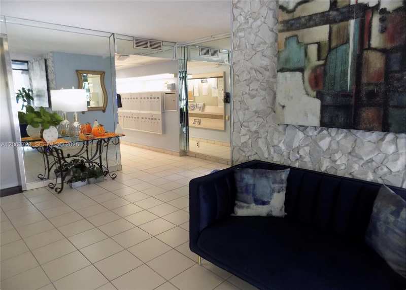 3100 N Course Ln # 502, Pompano Beach FL 33069