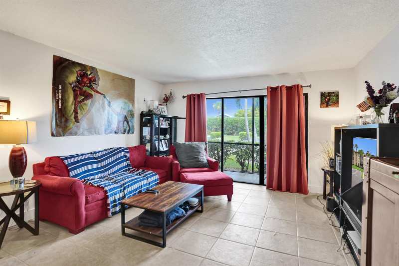 629 Sea Pine Way # A1, FL 33415