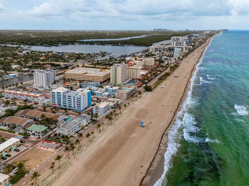 320 S Surf Road # 206, Hollywood FL 33019