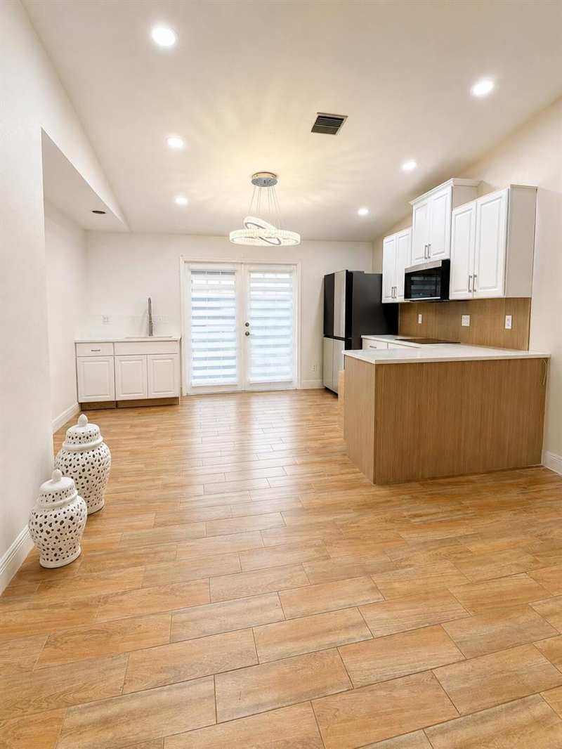 1716 PIERCE Drive, FL 33460