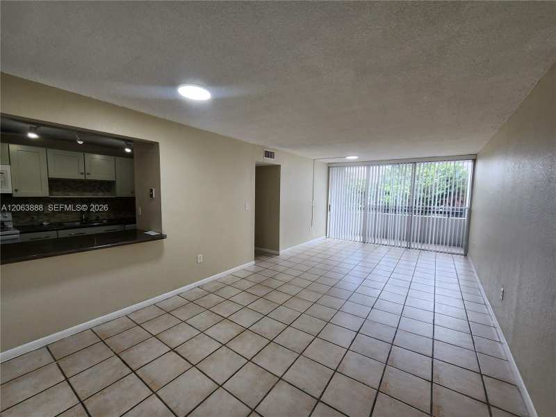 802 NW 87th Ave # 312, Miami FL 33172
