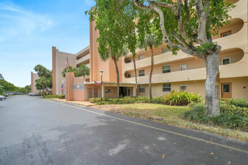 6461 NW 2nd Avenue # 509, Boca Raton FL 33487