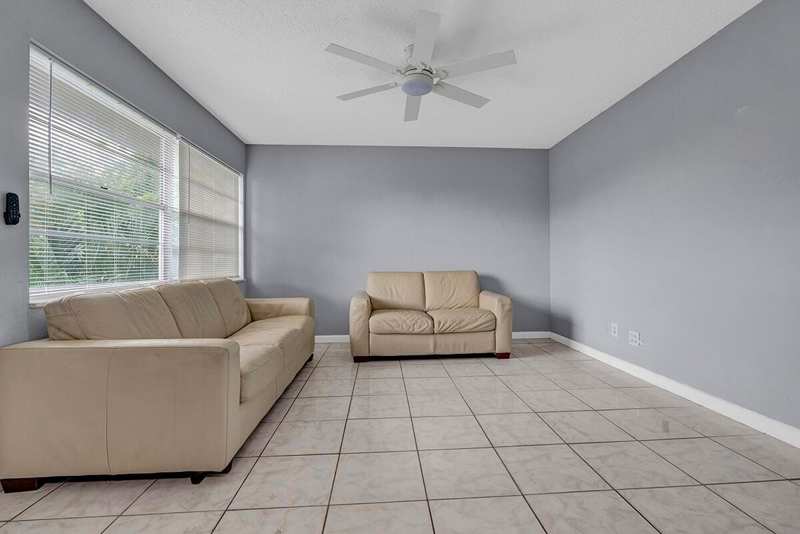 340 NW 19th Street # 308, Boca Raton FL 33432