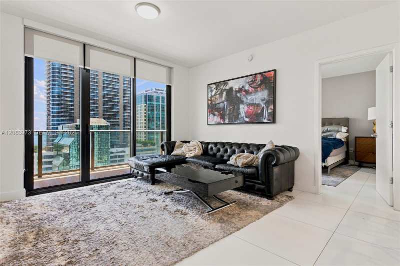 1010 Brickell Ave # 2403, Miami FL 33131