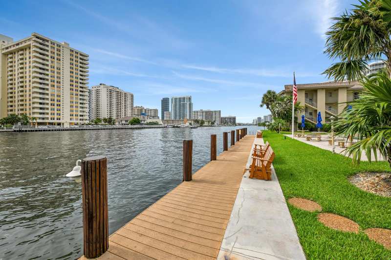 2600 Diana Drive # 121, Hallandale Beach FL 33009
