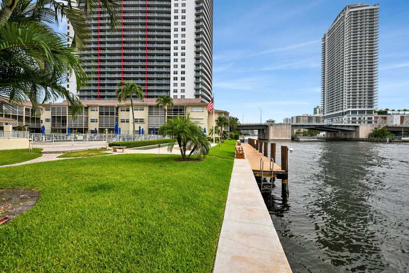 2600 Diana Drive # 121, Hallandale Beach FL 33009