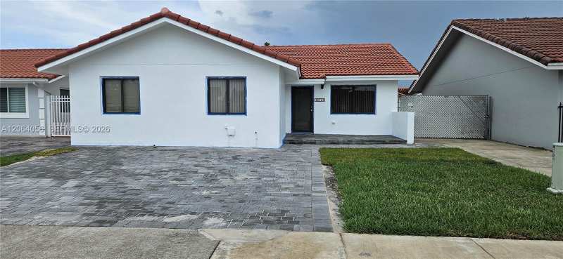 14765 SW 82nd St, Miami FL 33193
