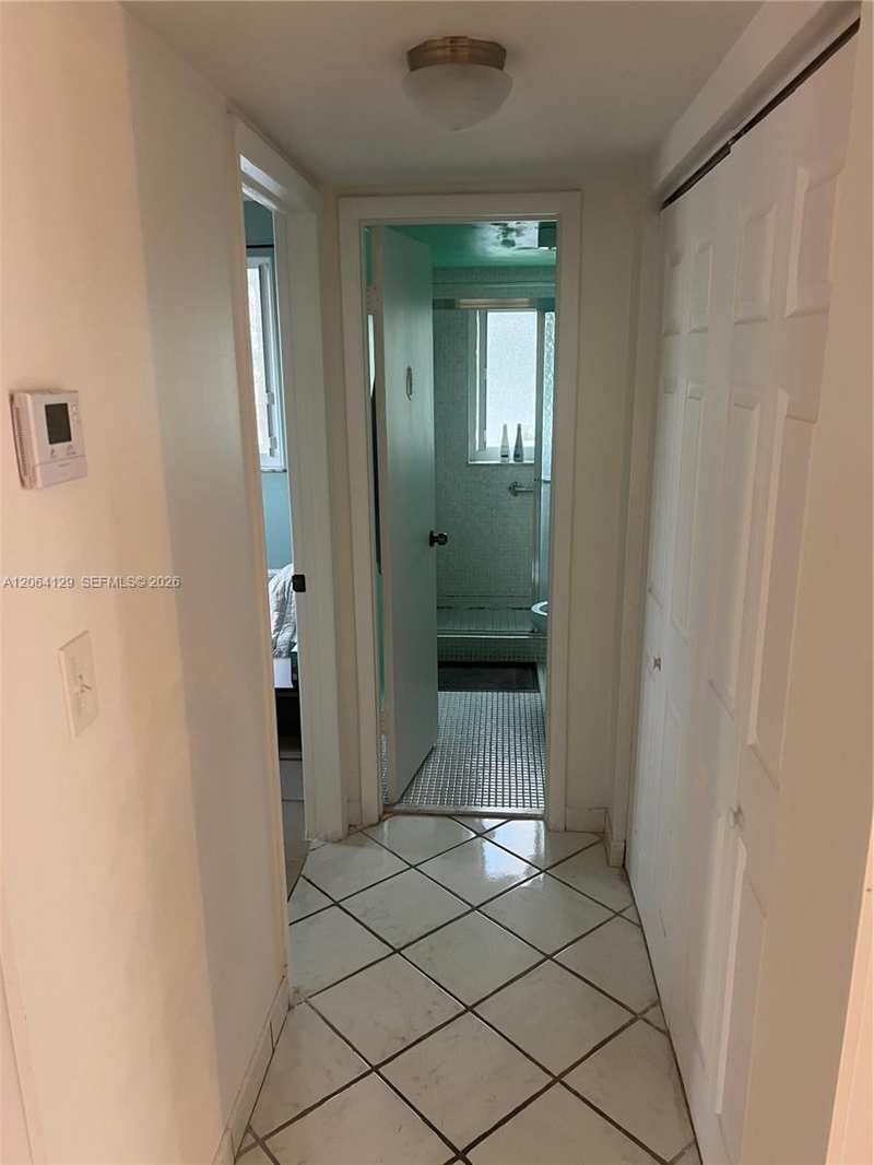 5950 Del Lago Cir # 201, Sunrise FL 33313