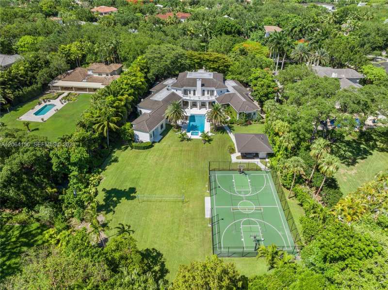 11010 SW 69th Ave # 0, Pinecrest FL 33156