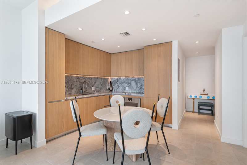500 Alton Rd # 1204, Miami Beach FL 33139