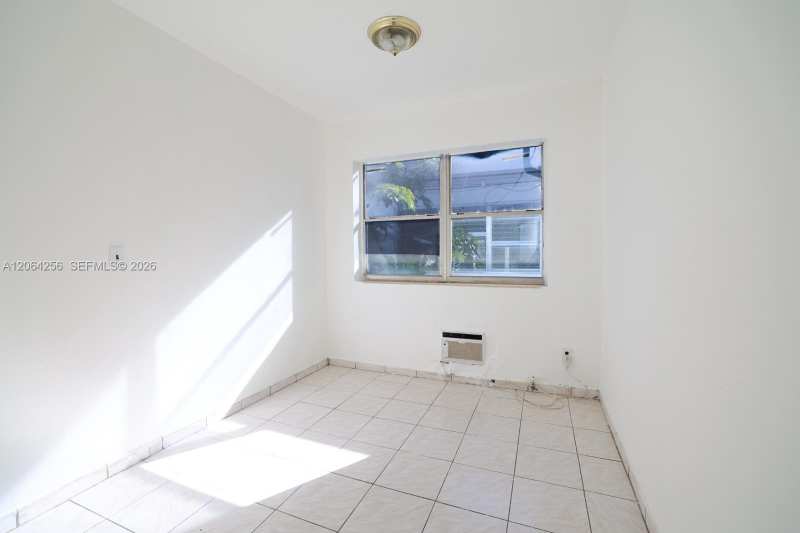 770 83rd St # 3, Miami Beach FL 33141