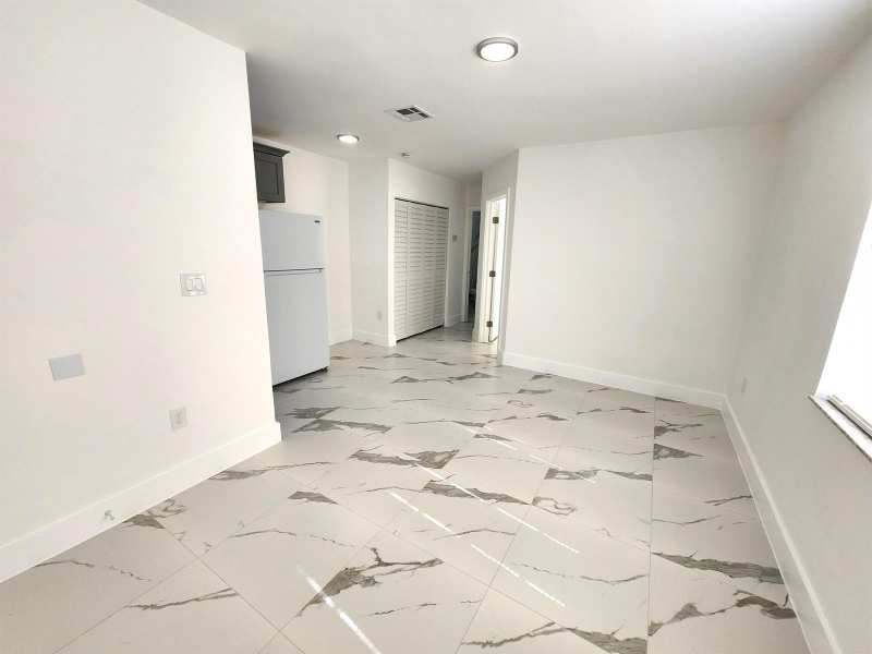 2466 Lincoln Street # 3, Hollywood FL 33020