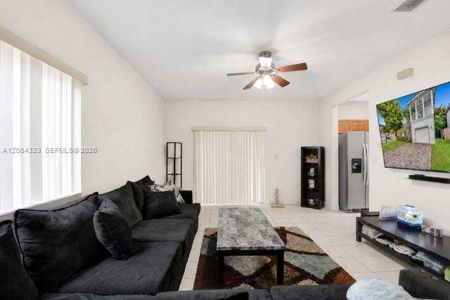 385 NE 31st Ave, Homestead FL 33033