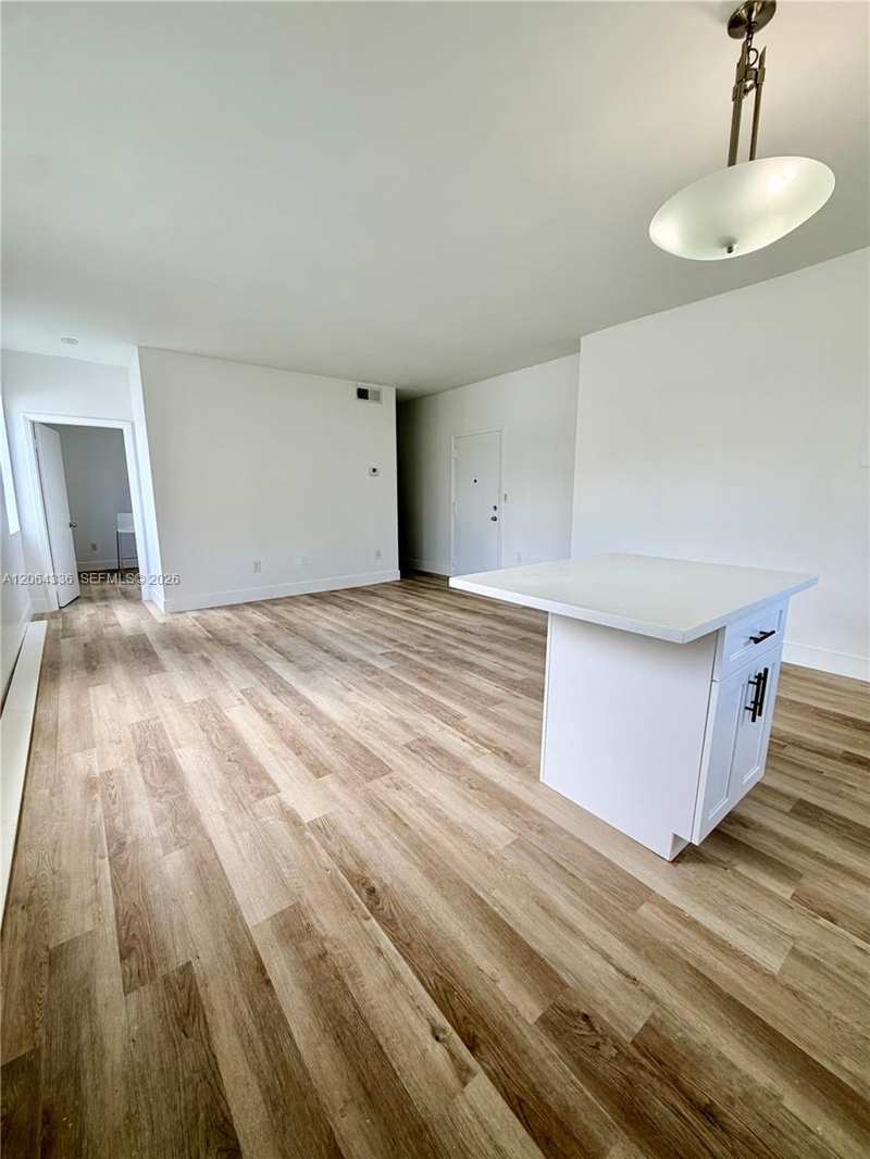 737 Jefferson Ave # 204, Miami Beach FL 33139