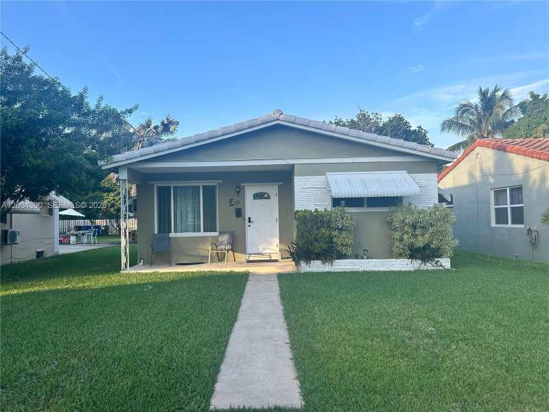 1915 Mayo St # 0, Hollywood FL 33020
