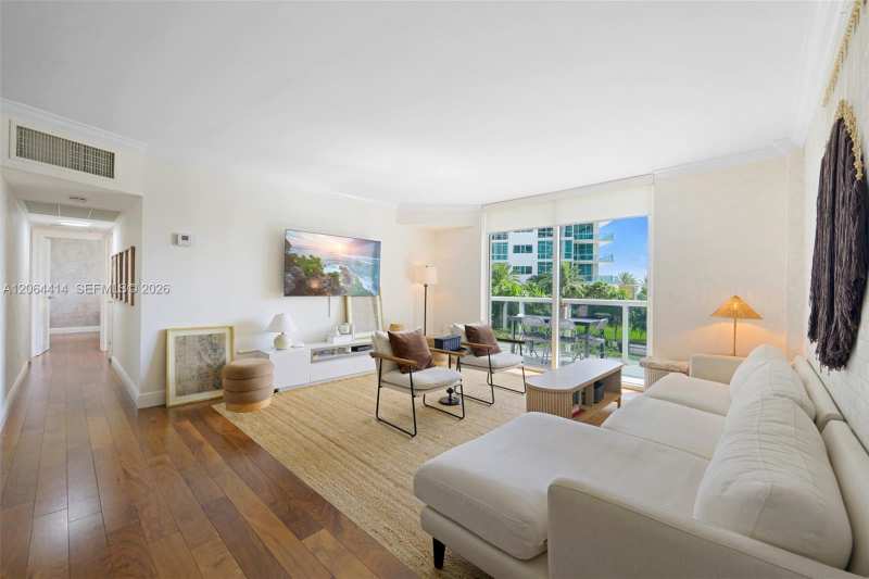10275 Collins Ave # 334, Bal Harbour FL 33154